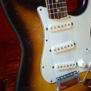 Fender Stratocaster Sunburst 1960 - front body