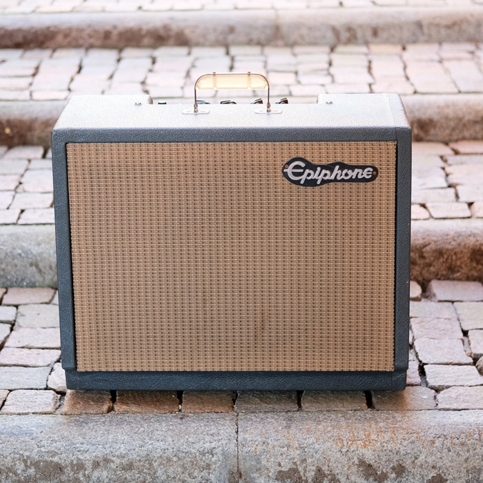 1962 Epiphone Devon Tremolo Amp