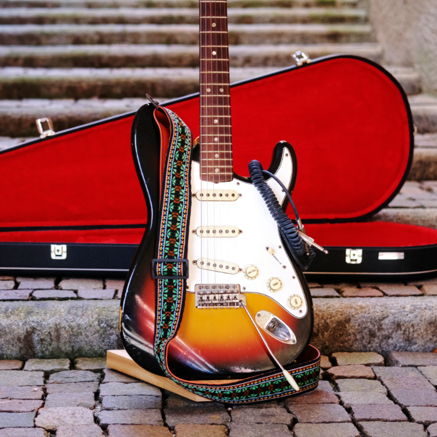 1966 FENDER STRATOCASTER