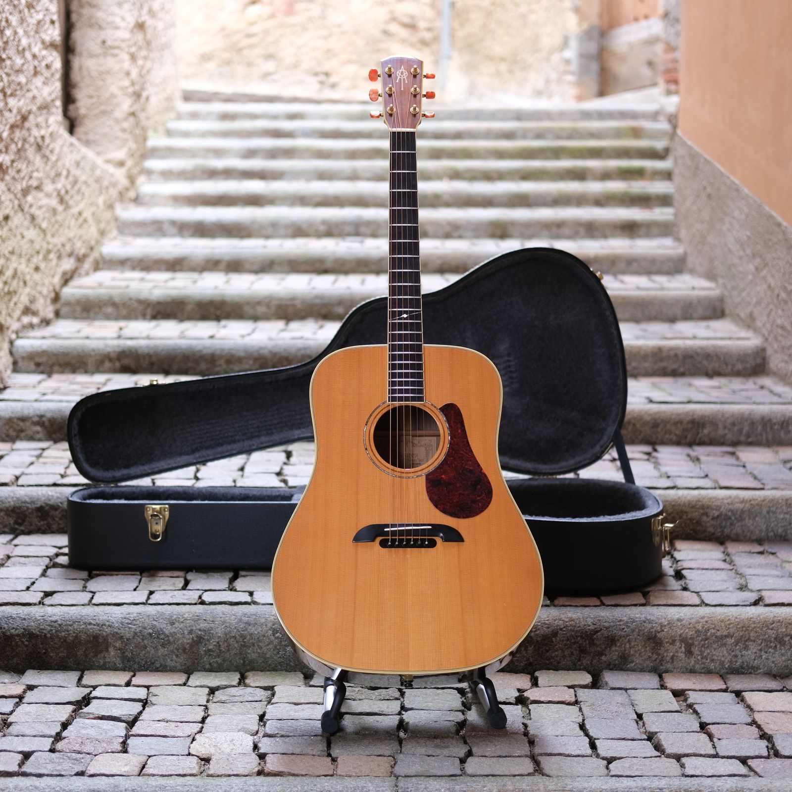 ALVAREZ YAIRI - DYM95